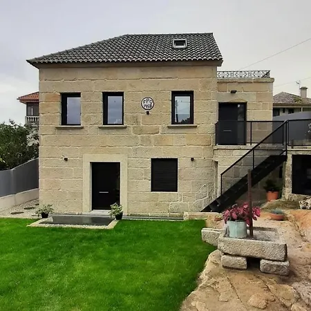بيت للعطل O Feixoal Hio