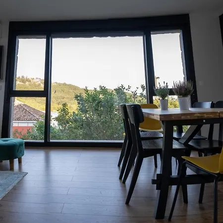 Holiday home O Feixoal *